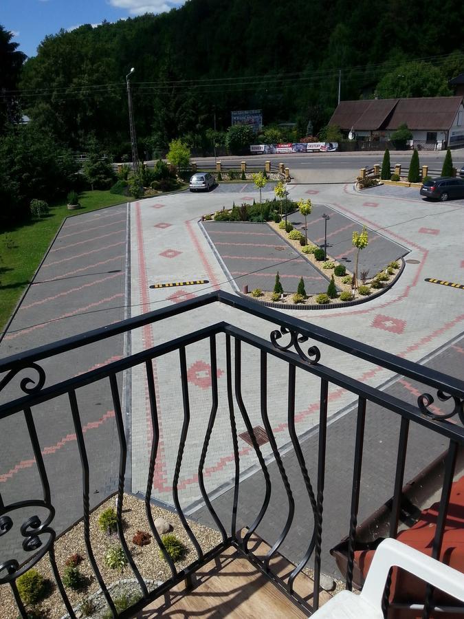 Zajazd Pod Jarem Baltow Exterior foto